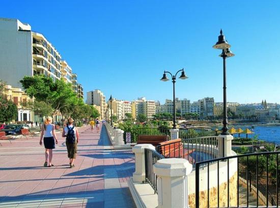 Stylish Bright And Airy Apart In Central Bugibba St. Paul's Bay Dış mekan fotoğraf
